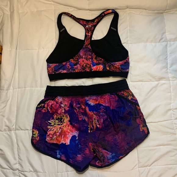 Champion matching active set - Picture 4 of 4